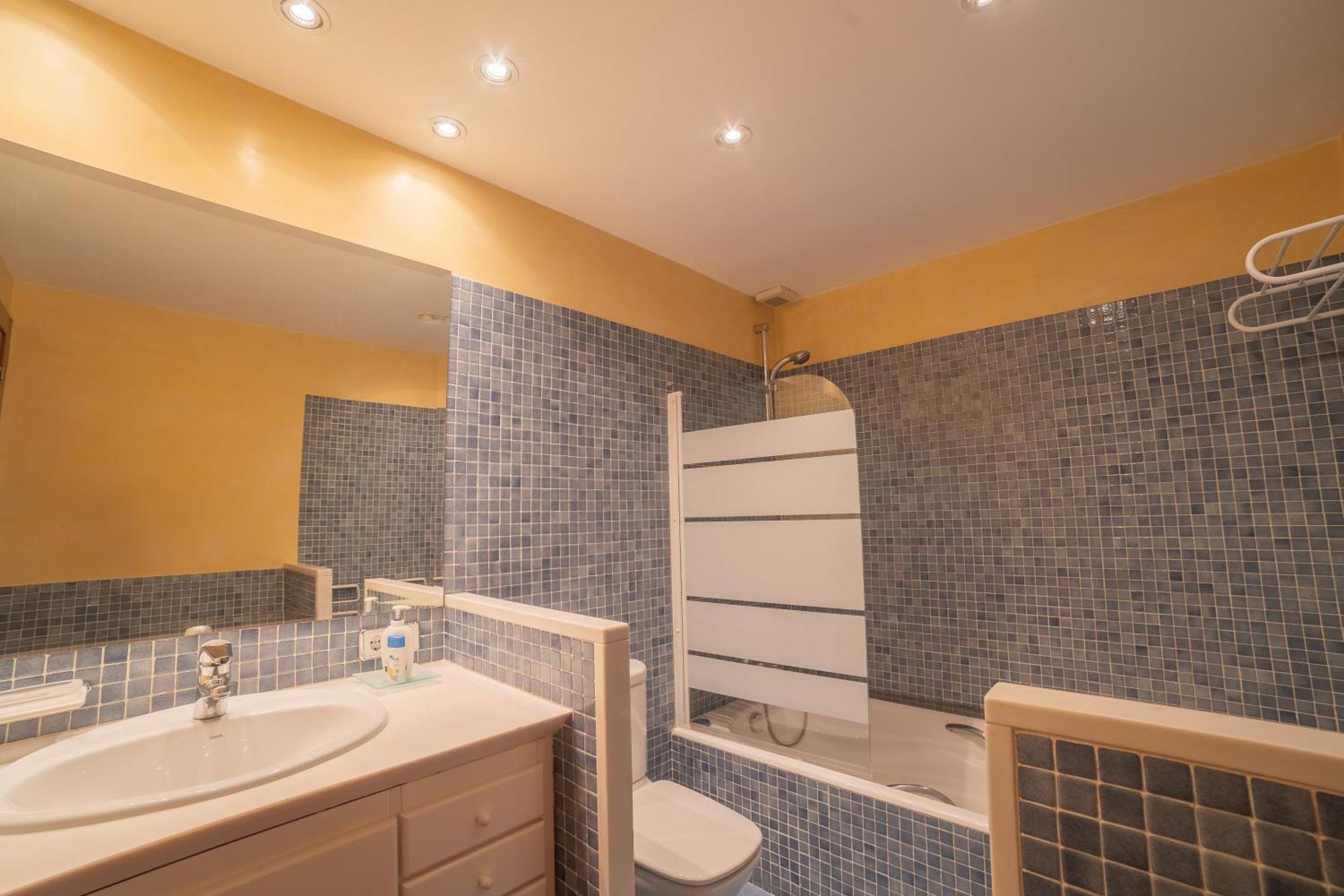 Apartment Mazi Colon